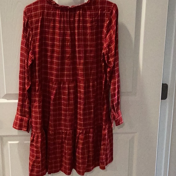 LOFT RED PLAID RUFFLE DRESS - Picture 2 of 3